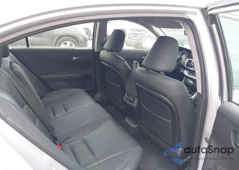 2013 Honda Accord Touring from USA, damaged, VIN 1HGCR3F99DA028911